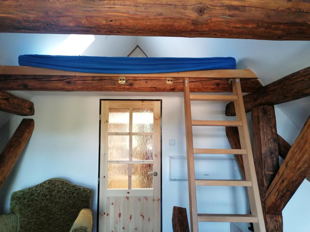 Hotel Fara Choustnikovo Hradiste Zewnętrze zdjęcie
