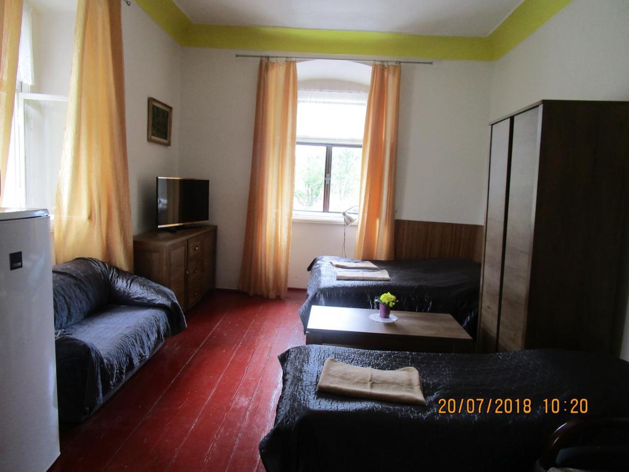 Hotel Fara Choustnikovo Hradiste Zewnętrze zdjęcie