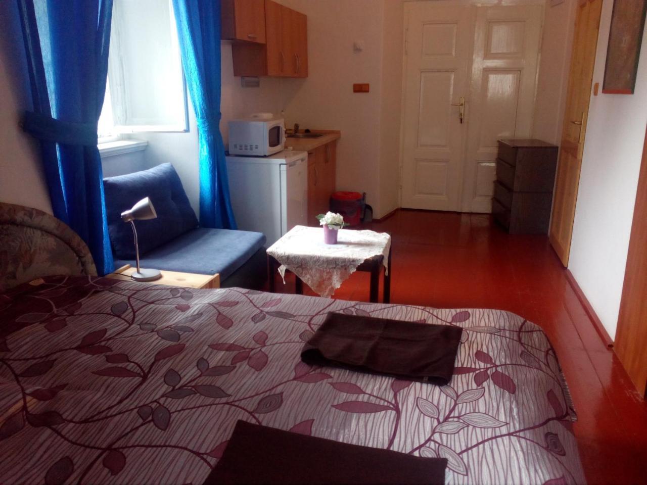 Hotel Fara Choustnikovo Hradiste Zewnętrze zdjęcie